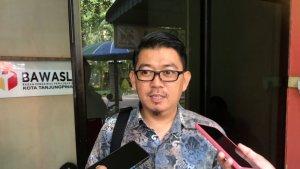 Ketua-Bawaslu-Tanjungpinang-Muhammad-Yusuf-soal-dugaan-penggelembungan-suara-dfslvbnds.jpg