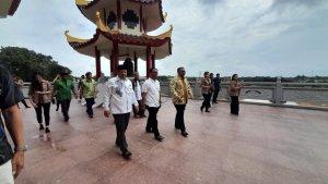 Menag-RI-di-pagoda-Tanjungpinang-Kepri.jpg