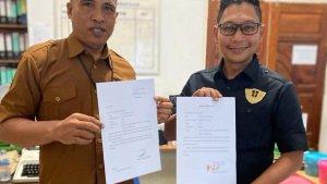 Neko-Wesha-Pawelloy-mundur-jadi-Wakil-Bupati-Lingga.jpg