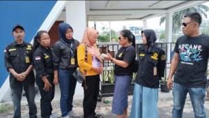 Ormas-Gagak-Hitam-bantu-open-donasi-buat-Narles-korban-kecelakaan-di-Lingga.jpg