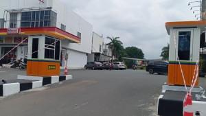 Parkir-niaga-mas.jpg