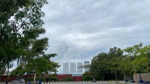 Potret-langit-Batam-Center-Selasa-309-pagi-hari-cerah-berawan.jpg