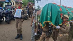 Prosesi-pemakaman-Eko-Nur-Arafah-anggota-Satpol-PP-tewas-kecelakaan-Rabu-21102025.jpg