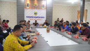 Rapat-Pemkab-Lingga-kunjungan-menteri.jpg