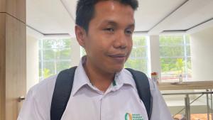 Staf-Bapanas-RI-Akber-Maulat-sebut-empat-wilayah-di-Kepri-jual-beras-di-atas-HET.jpg