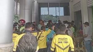 Taksi-konven-vs-driver-online-1409.jpg