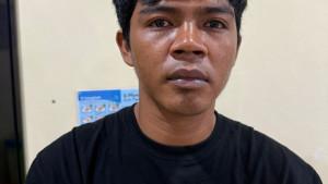 Tersangka-kurir-sabu-lintas-daerah-diamankan-Subdit-II-Ditresnarkoba-di-bandara-Batam.jpg