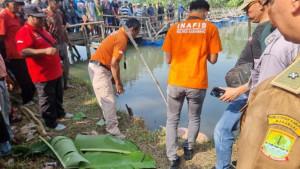 Tim-Inafis-Satreskrim-Polres-Karawang-melakukan-identifikasi-dan-olah-TKP.jpg