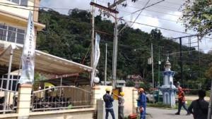 Warga-Siantan-Anambas-Berjam-jam-Tanpa-Listrik-dan-Internet-PLN-Sebut-Gegara-Hujan-Badai.jpg