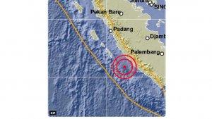 gempa-bengkulu-812.jpg