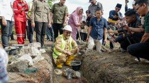 peletakan-batu-pertama-rusun-RSUD.jpg