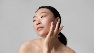 skincare-flek-hitam-ilustrasi.jpg