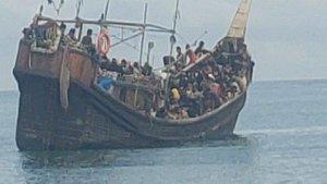 warga-Jangka-tolak-Rohingya2.jpg