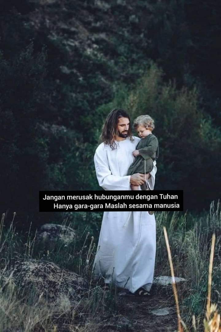0102_rohani_yesus-menggendong-seorang-anak-kecil.jpg