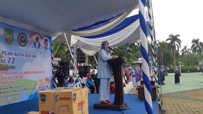 Marlin Dukung Festival Kebhinekaan Nusantara dan Kostum Tematik Kreasi Guru di Batam