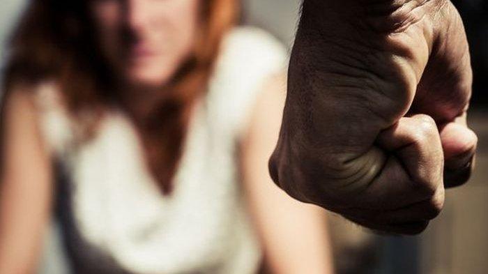 Pria Ini Rela Tak Mandi 2 Bulan dan Tinggal di Mobil Demi Intai Mantan Pacarnya, Ini Akhirnya