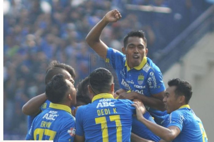 13112019_persib.jpg