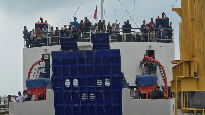 18042023kapal-roro-batam-ke-kuala-tungkal.jpg