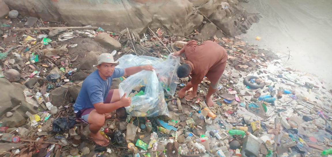 Ikuti Saran Susi Pudjiastuti, Bupati Anambas Galakkan Bersih Laut, Hasilnya 1 hari 2 Ton Sampah