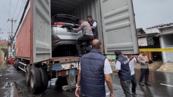 20260422_Penyelundupan-mobil-terbongkar-di-Klaten_1.jpg