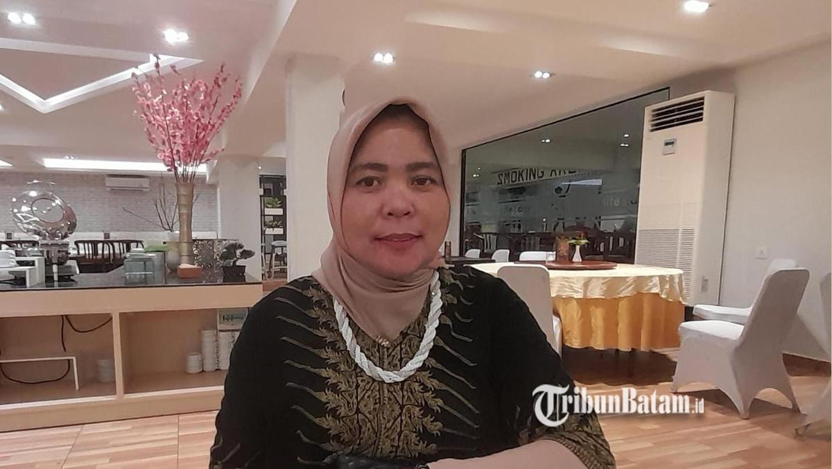Anggota-KPU-Kepri-Jernih-Miliyati-Siregar-upload-10102024.jpg