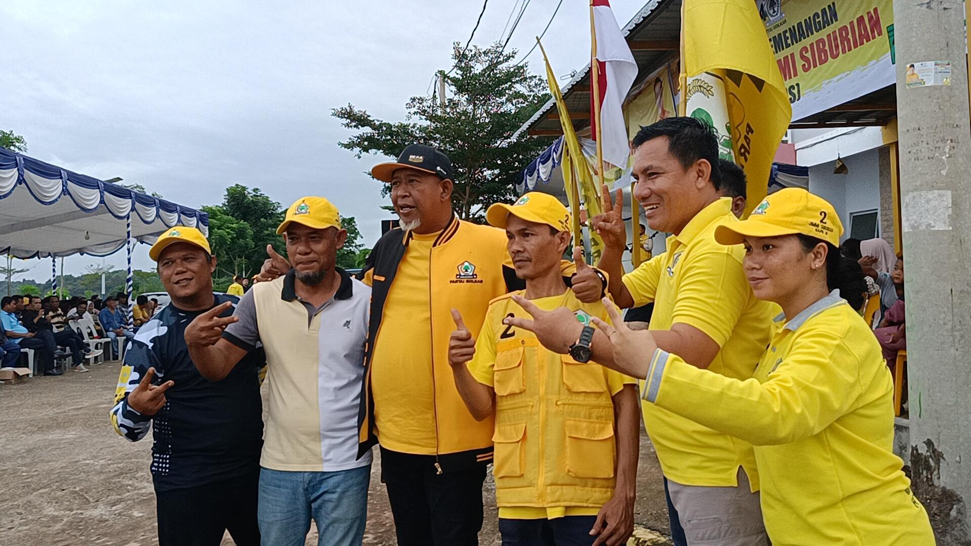 Caleg-DPR-RI-dapil-Kepri-Partai-Golkar-Rizki-Faisal-sapa-warga-Tanjung-Piayu-Batam.jpg