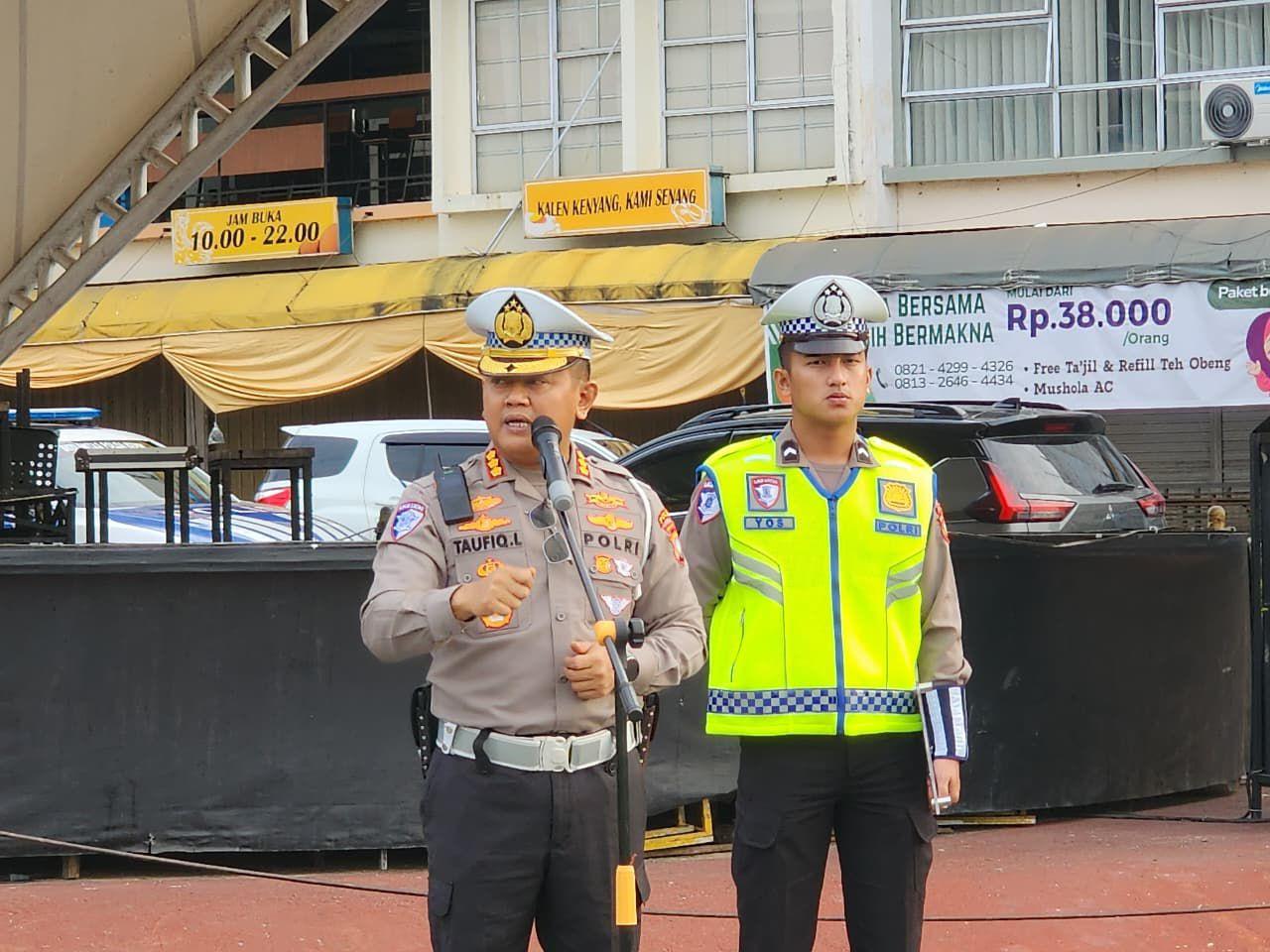 Hujan Deras Ancam Pengendara di Jalan, Dirlantas Polda Kepri Bagikan Tips Aman Berkendara