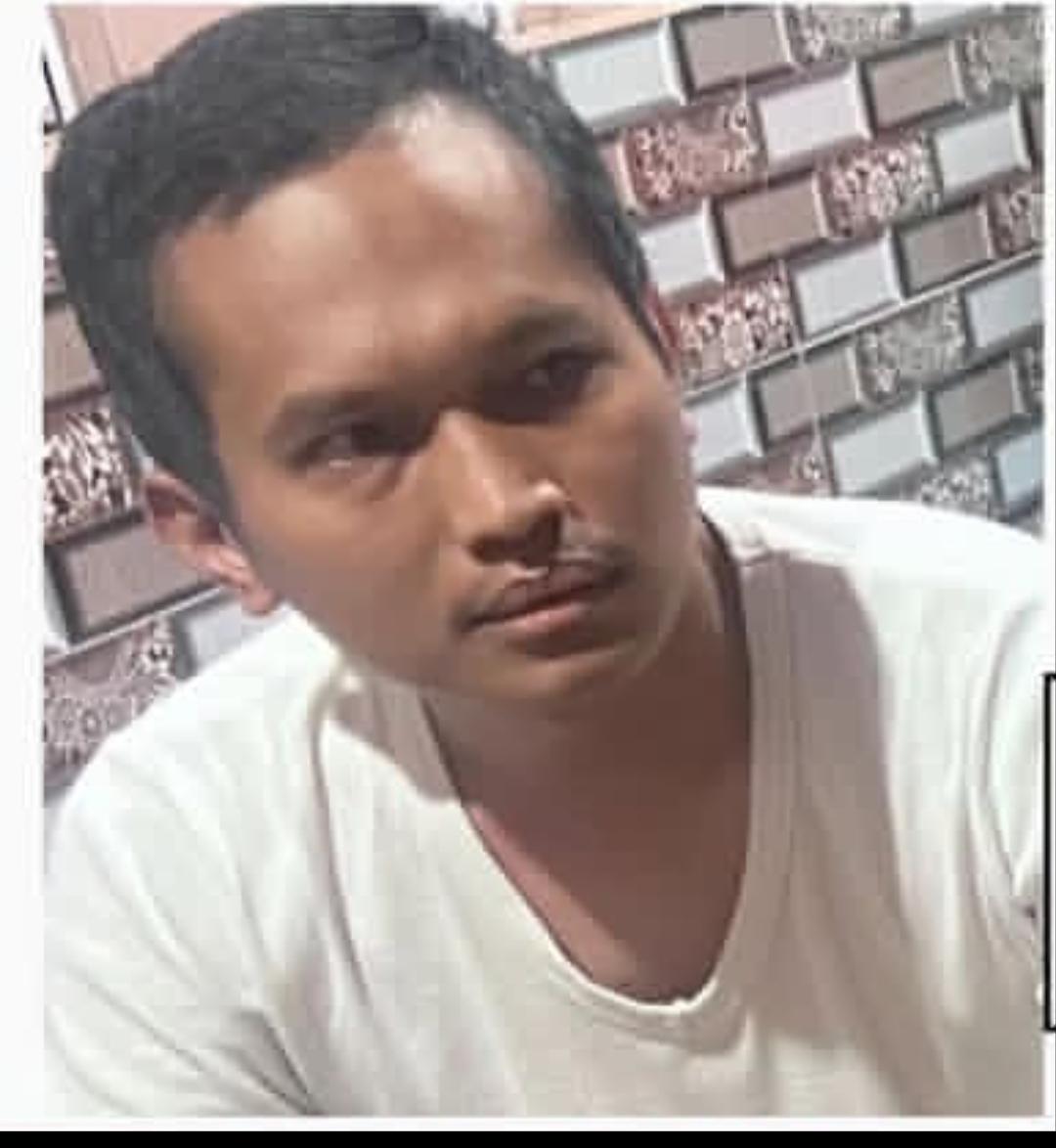 Ditreskrimum-sebar-tampang-Putra-pelaku-penggelapan-belanja-material-bangunan-2-Milliar.jpg