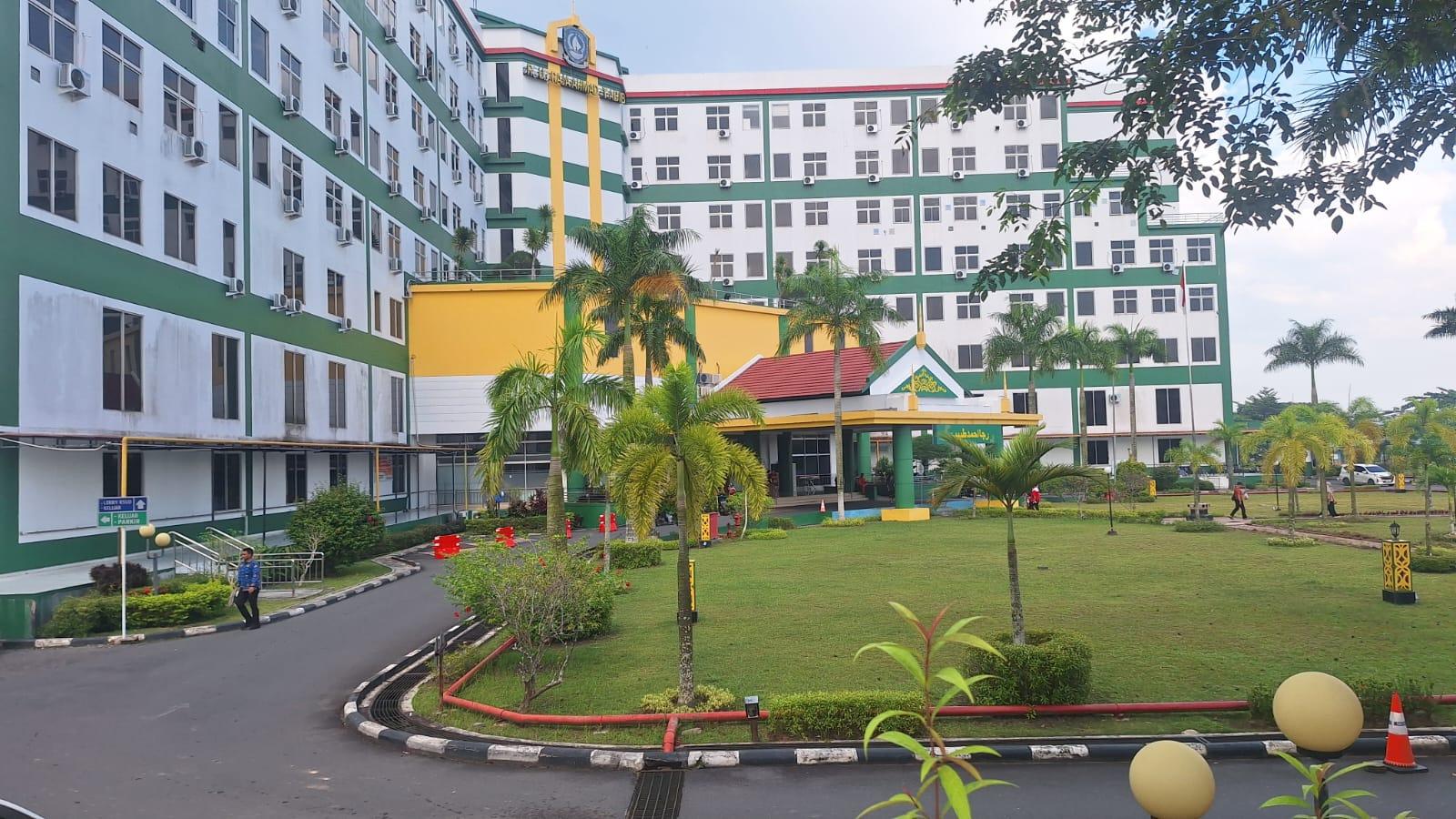 Gedung-RSUD-RAT-Tanjungpinang-666555.jpg