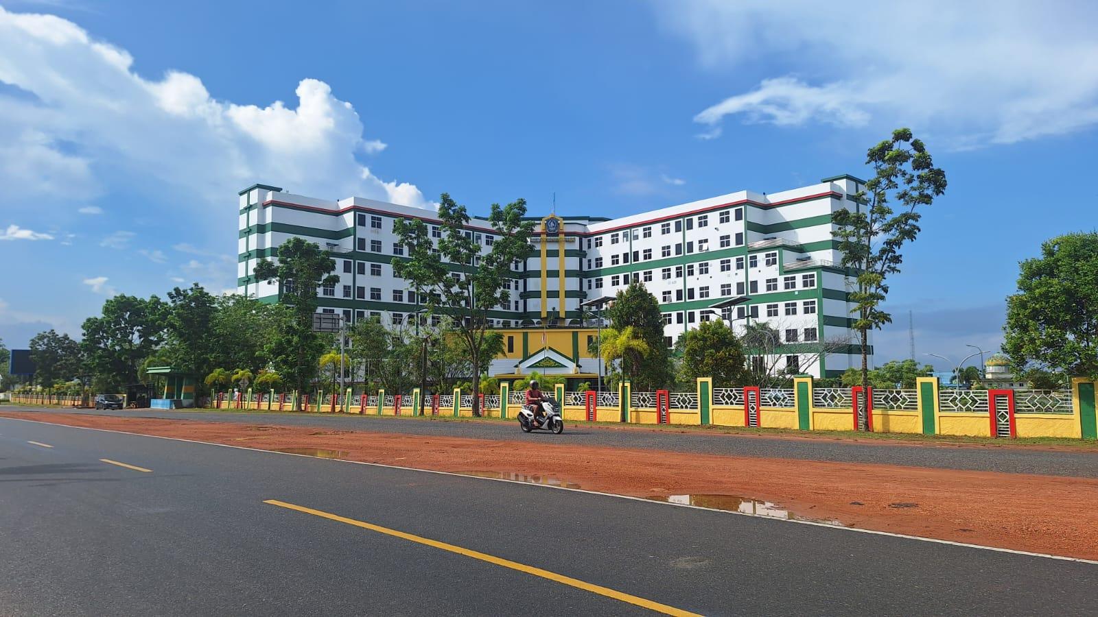 Gedung-RSUD-Raja-Ahmad-Tabib-Tanjungpinang-8877.jpg