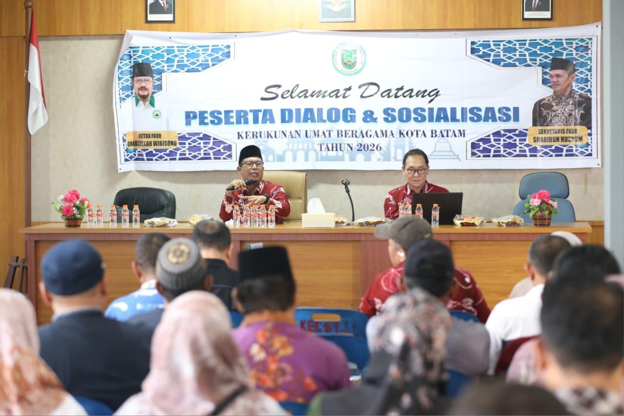 Giat-Wakil-Ketua-III-DPRD-Kepri-Bakhtiar-xlsvb.jpg