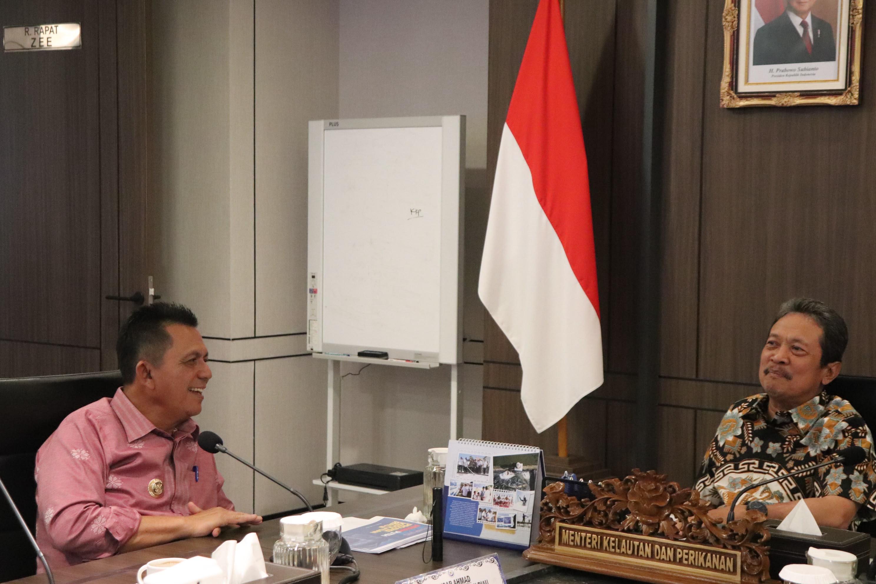 Gubernur Kepri Temui Menteri KKP RI, Perjuangkan Penguatan Sektor Kelautan dan Perikanan - Tribunbatam.id