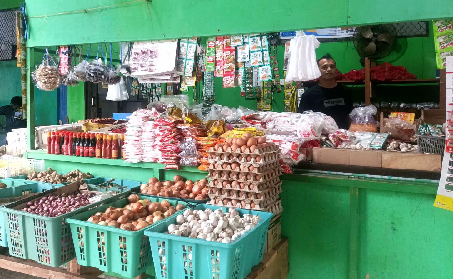 Harga Bawang di Natuna Melonjak Tajam Jelang Nataru, Bawang Merah Jawa Tembus Rp55 Ribu Sekilo