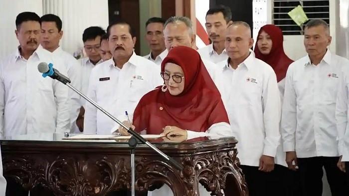Istri-Bupati-Pati-Sudewo-dr-Atik-Kusdarwati.jpg
