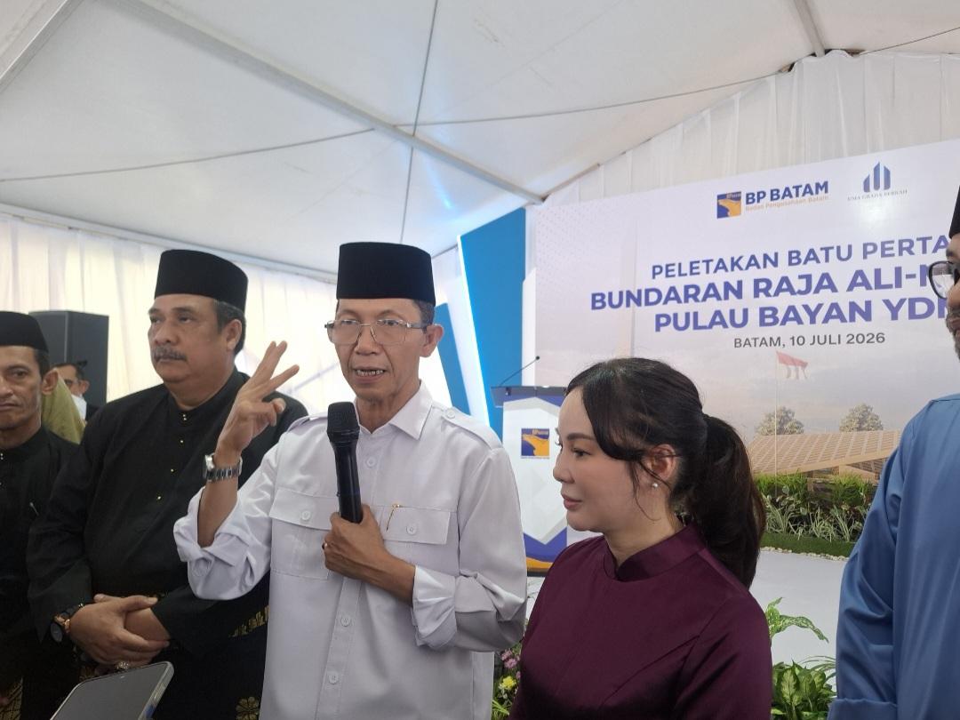 Amsakar Tanggapi Isu Dana CSR Rp30 Miliar untuk Tugu Bundaran Bandara Hang Nadim Batam - Tribunbatam.id