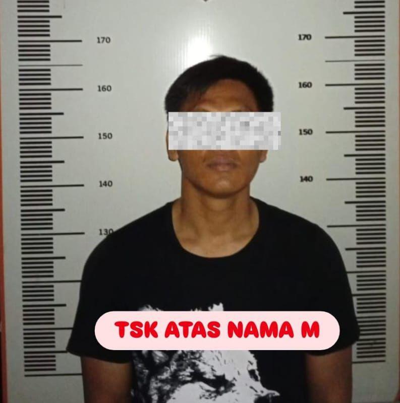 Pelaku-penggelapan-sepeda-motor-M-30-ditangkap-Polsek-Sagulung.jpg