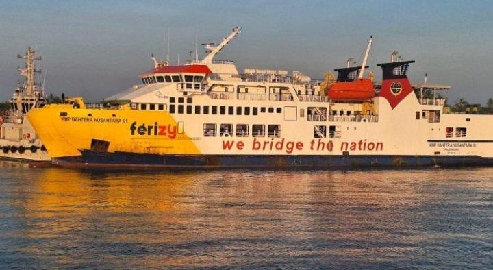KMP Bahtera Nusantara 01 Berlayar dari Tanjung Uban ke Matak Sabtu 12 Juli 2025 Malam