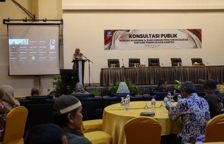 Pemkab Bintan Libatkan Publik untuk Matangkan Ranperda Pengelolaan Sampah - Tribunbatam.id