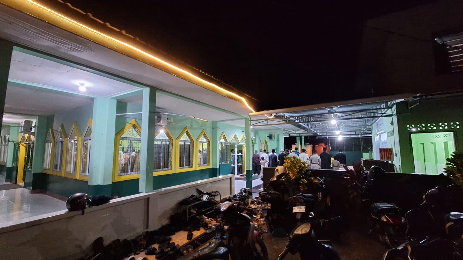 Tarawih-di-Masjid-Muhammadiyah-Tanjungpinang-6888.jpg
