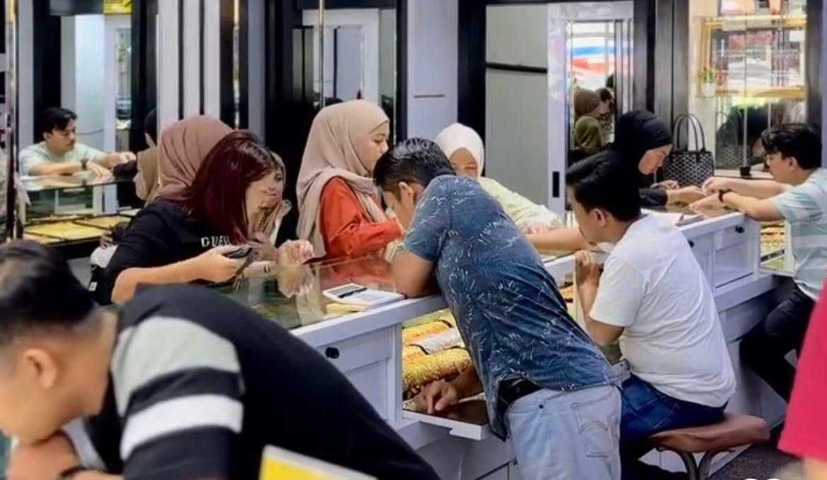 Harga Jual Emas 24 Gram di Toko New Cantik Tanjungpinang Hari Ini Naik Rp100 Ribu per Gram
