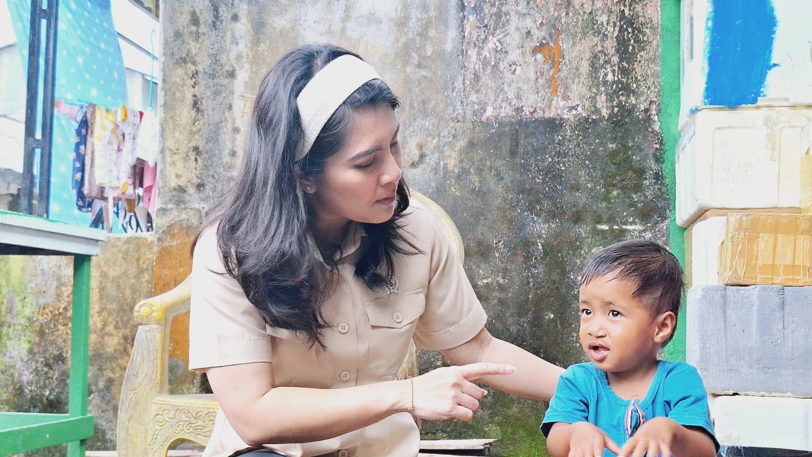 Kunjungan Wamen Isyana ke Tanjungpinang, Sempatkan Antar Langsung MBG ke Balita dan Ibu Hamil