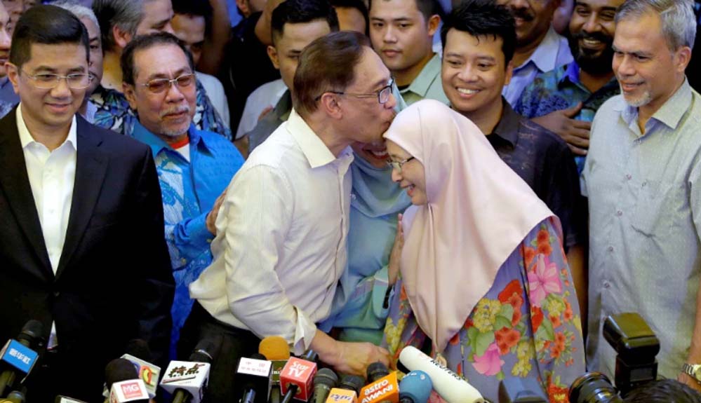 anwar-ibrahim_20180516_224552.jpg