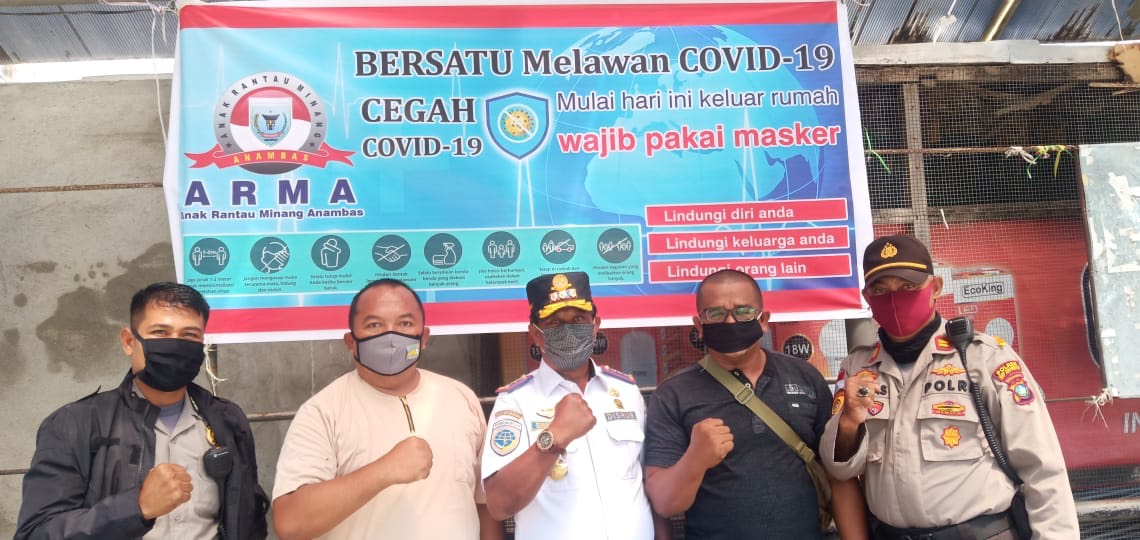 Bersatu Melawan Covid-19, Anak Rantau Minang Anambas (ARMA) Pasang Spanduk Imbauan Cegah Corona