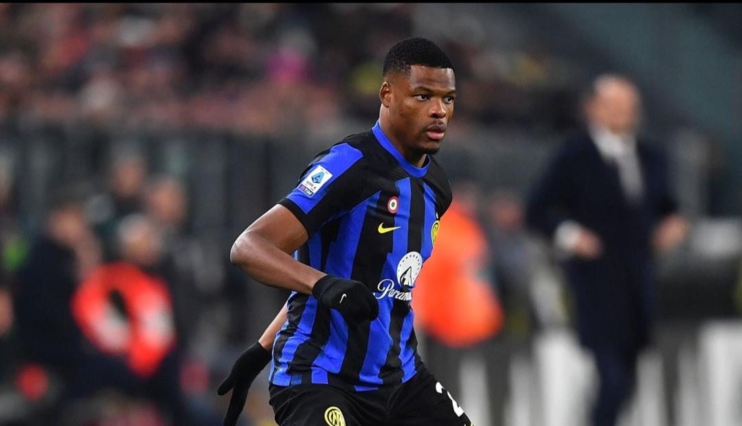 bek-Inter-Denzel-Dumfries.jpg