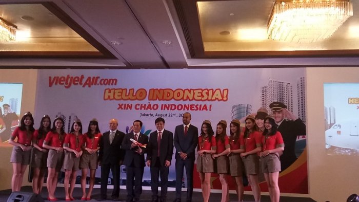 Maret Mendatang, Pramugari Berbikini Akan Mengudara di Indonesia, Ini 4 Fakta Maskapai VietJet Air