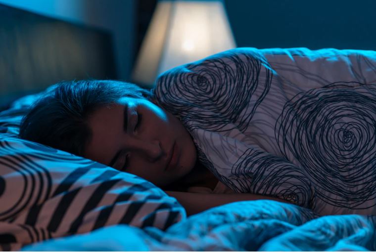 ilustrasi-tidur-arti-mimpi-ilustrasi-mimpi-buruk-tidur-lelap.jpg