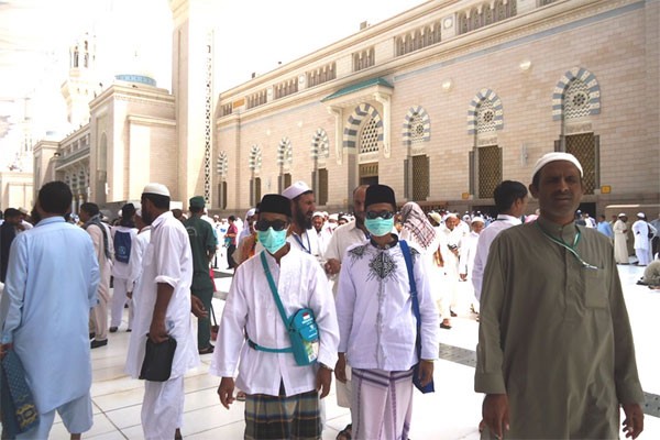 jamaah-haji-saat-di-tanah-suci_20160817_233803.jpg