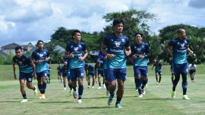 Jelang Arema FC vs Persib Bandung, Skuad Pangeran Biru Gelar Latihan Ringan