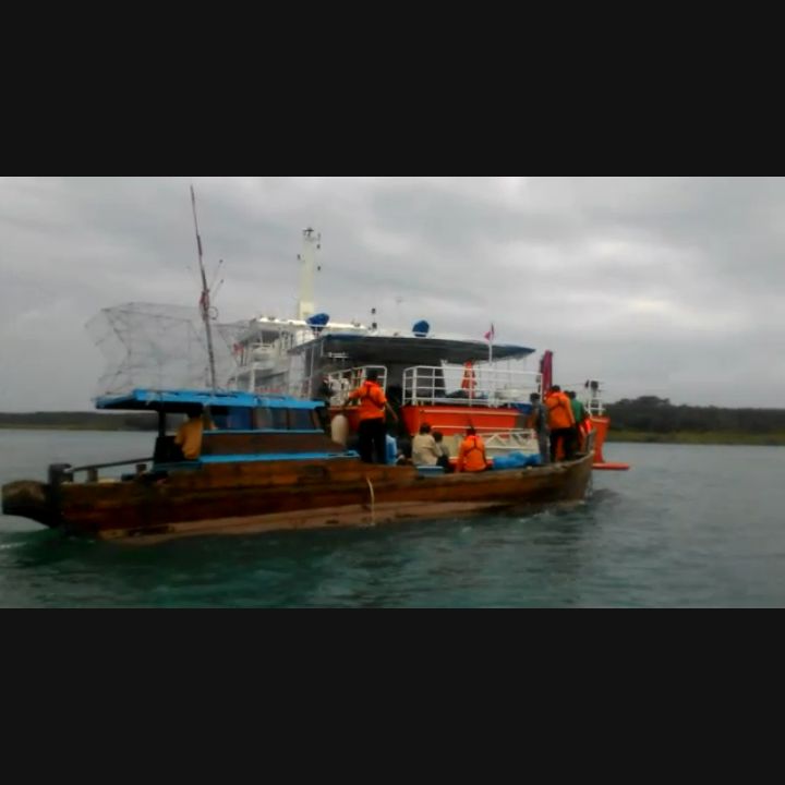kapal-karam-tenggelam_20171209_150459.jpg