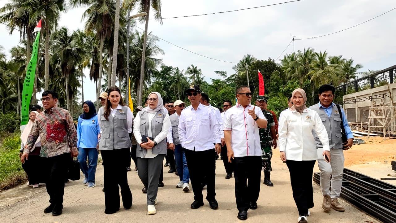 Komisi IX DPR RI Kunker ke Karimun, Bupati Iskandarsyah Harap Kolaborasi Pusat dan Daerah Makin Kuat - Tribunbatam.id